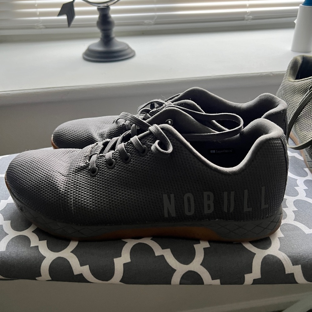 Nobull size 11.5